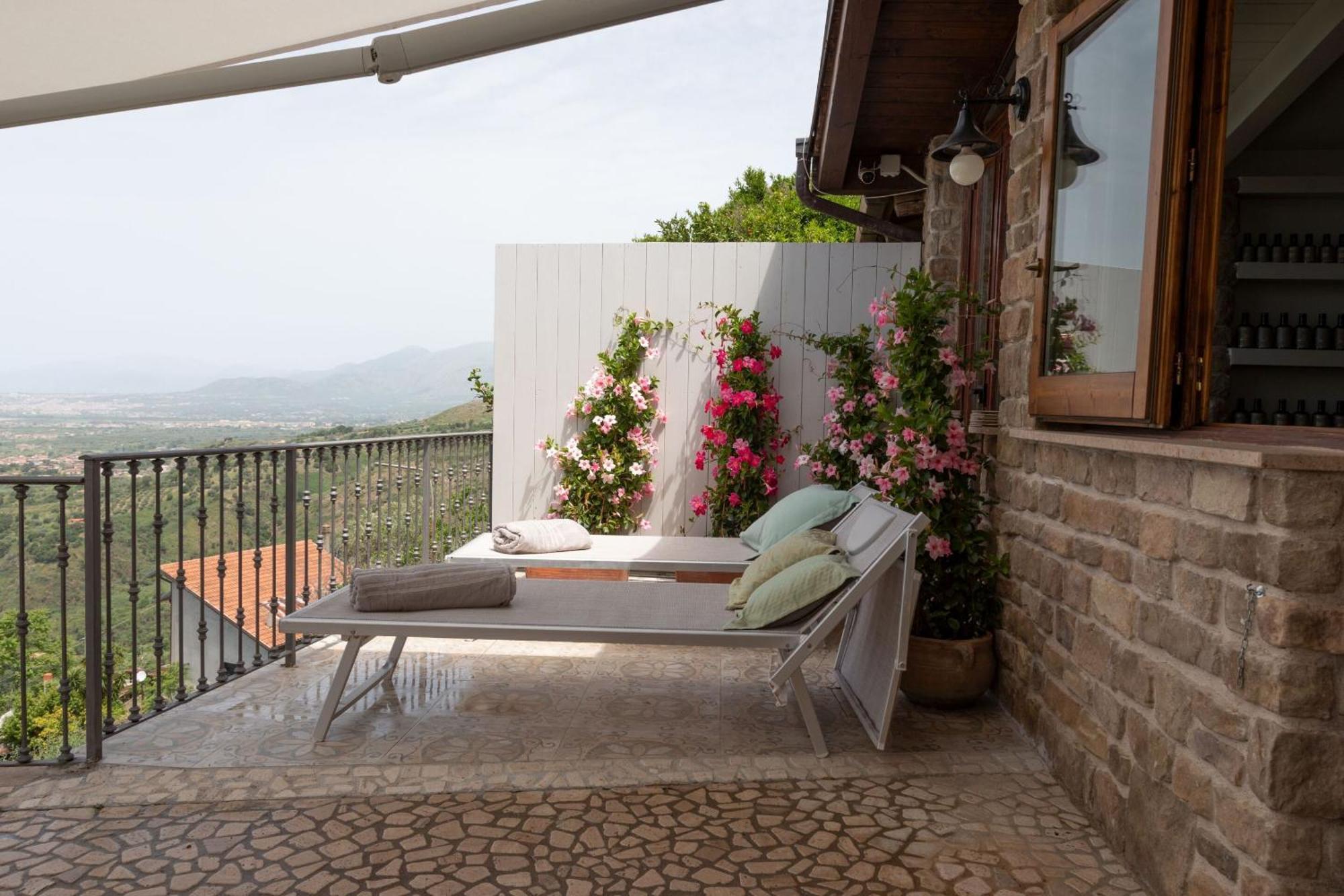 La Pastorella Boutique Hotel Maiera ภายนอก รูปภาพ