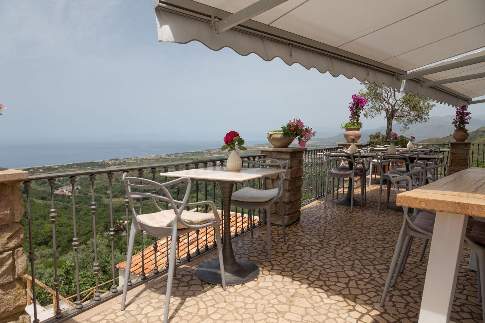 La Pastorella Boutique Hotel Maiera ภายนอก รูปภาพ